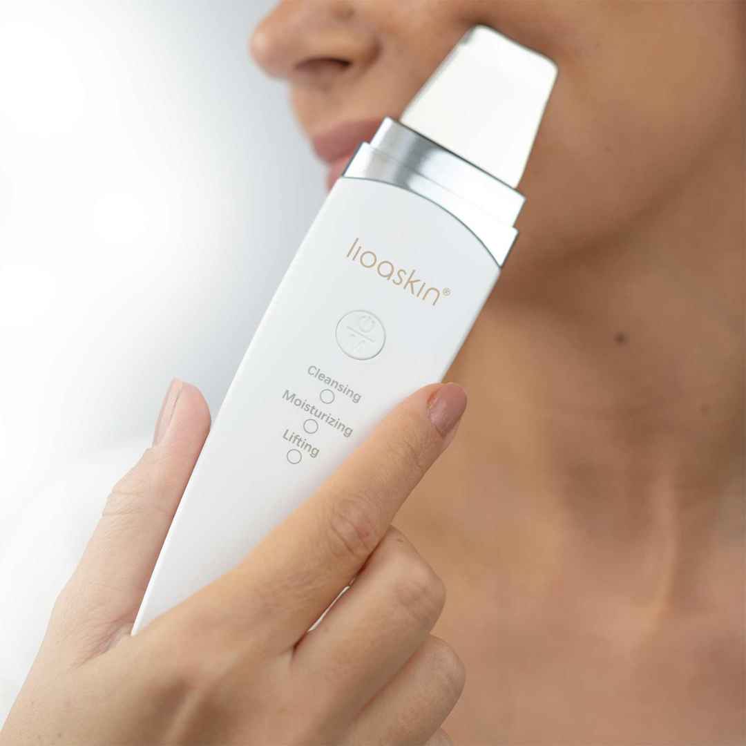 Face Scrubber - entfernt sanft Mitesser & Unreinheiten